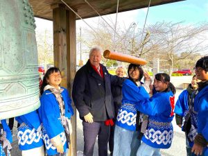 オークランド市 加古川市寄贈の鐘